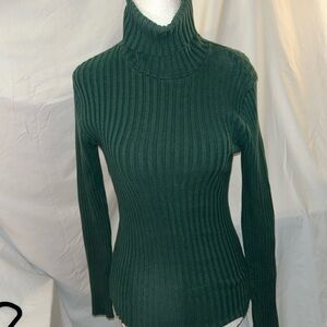 Long sleeve ribbed turtleneck by Erik Stewart small